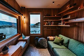 The Boulders Retreat - Luxury Lake Views