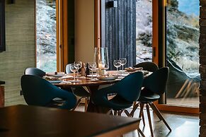 The Boulders Retreat - Luxury Lake Views