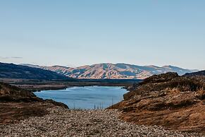 The Boulders Retreat - Luxury Lake Views