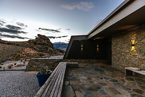 The Boulders Retreat - Luxury Lake Views