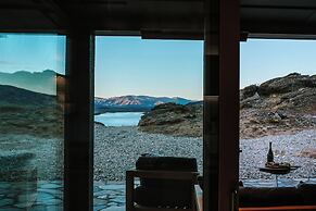 The Boulders Retreat - Luxury Lake Views