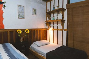 HOSTAL LA CASA DE LILI