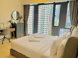 Star KLCC By Moonlight