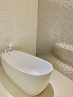 Star KLCC By Moonlight