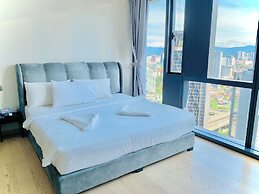 Star KLCC By Moonlight