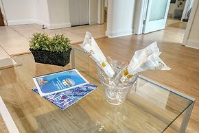 Private Apartment at the Congress