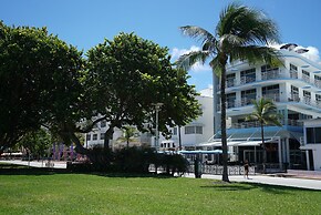 Private Apartment at the Congress