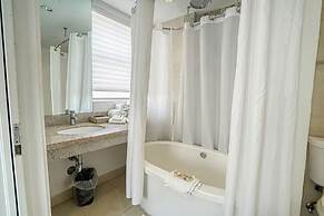 Private Apartment at the Congress