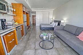 Private Apartment at the Congress