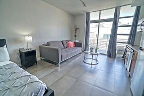 Private Apartment at the Congress