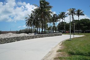 Private Apartment at the Congress