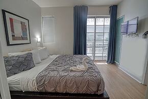 Private Apartment at the Congress