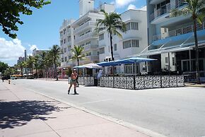 Private Apartment at the Congress