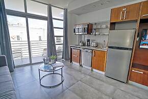 Private Apartment at the Congress