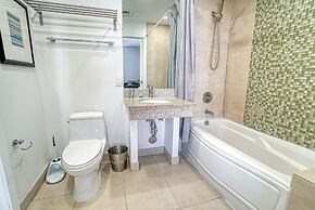 Private Apartment at the Congress