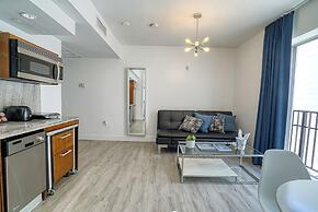 Private Apartment at the Congress