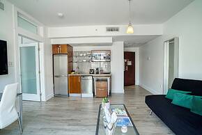 Private Apartment at the Congress