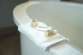 Private Apartment at the Congress