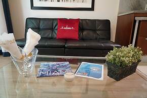 Private Apartment at the Congress