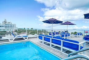 Private Apartment at the Congress