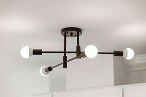 Charming 2BR Coastal Getaway in Pacifica