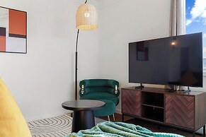 Charming 2BR Coastal Getaway in Pacifica