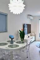 Nishikujo Maison Le Bleu Chigusa