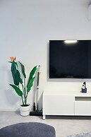 Nishikujo Maison Le Bleu Chigusa