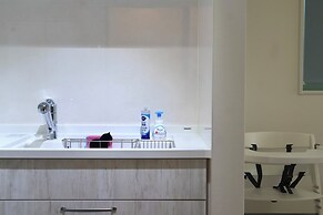 Nishikujo Maison Le Bleu Chigusa