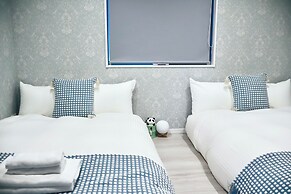 Nishikujo Maison Le Bleu Chigusa