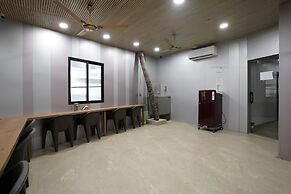 U LIFE HOTEL