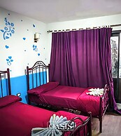 OASIS Hotel Downtown