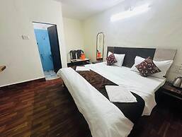 Hotel SSR Palace Mount Abu