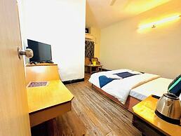 Hotel SSR Palace Mount Abu