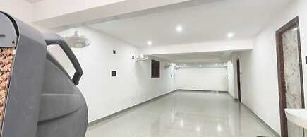 Hotel SSR Palace Mount Abu