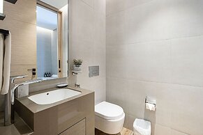 Modern Coastal Luxe  JBR Apartment