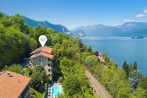Mon Reve Lake View Pool, Stresa