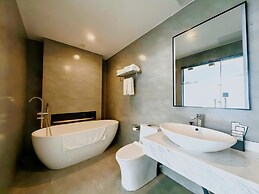 YIBINAZIBOLANJIUDIAN