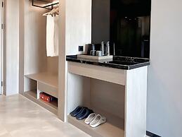 YIBINAZIBOLANJIUDIAN