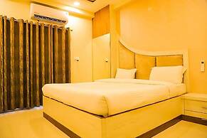 Hotel shri Radha Nikunj