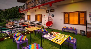 goSTOPS Mussoorie Library Road
