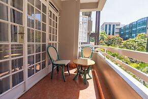 Eldon Suites & Apartment Hotel