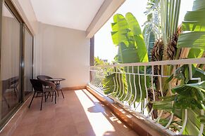 Eldon Suites & Apartment Hotel