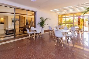 Eldon Suites & Apartment Hotel