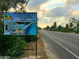 Sea & Garden View 2-bed Studio w Pool &deck, 1stfl