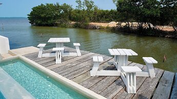 Sea & Pool View 2BR Waterside Apt w Balcony & Pool