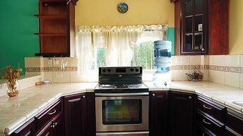 Sea & Pool View 2BR Waterside Apt w Balcony & Pool