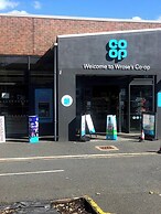 Private Flat in Wrose, Shipley, Bradford