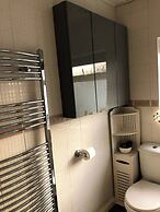 Private Flat in Wrose, Shipley, Bradford