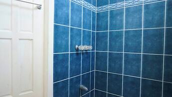 Seaview Deluxe Studio w Kitchenette, Balcony &pool